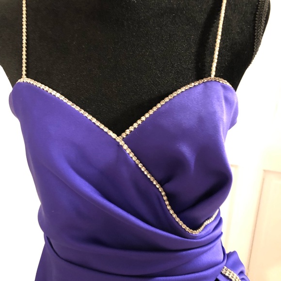 Shuet Young HW Collection formal dress FIRM PRICE - Picture 2 of 8